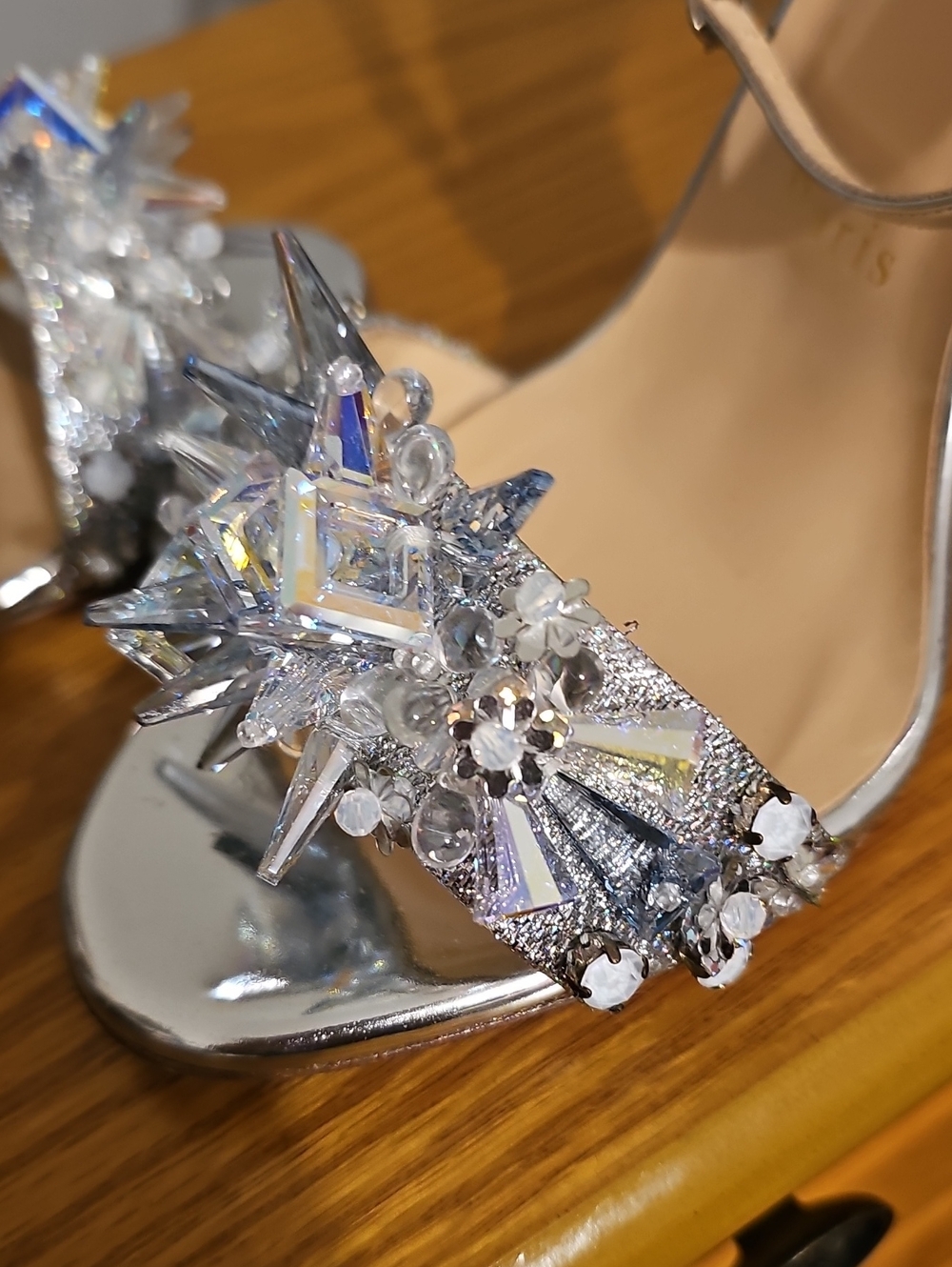 Christian Louboutin Okydok Crystal Lurex 100mm Heels - Picture 10 of 13
